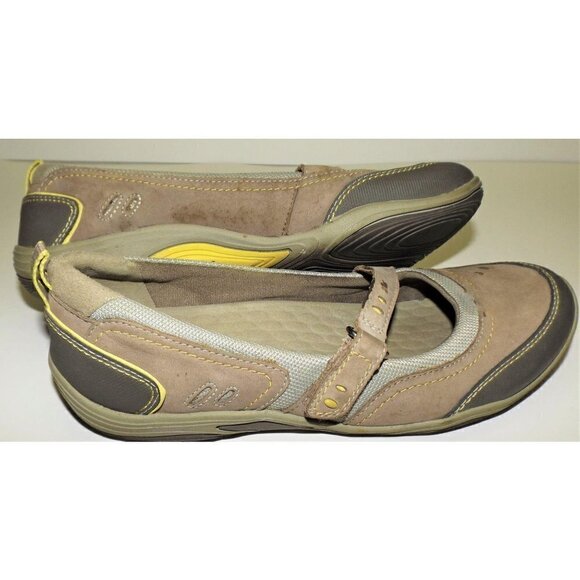 Clarks Privo US 8.5M tan slip on flats - Picture 3 of 6